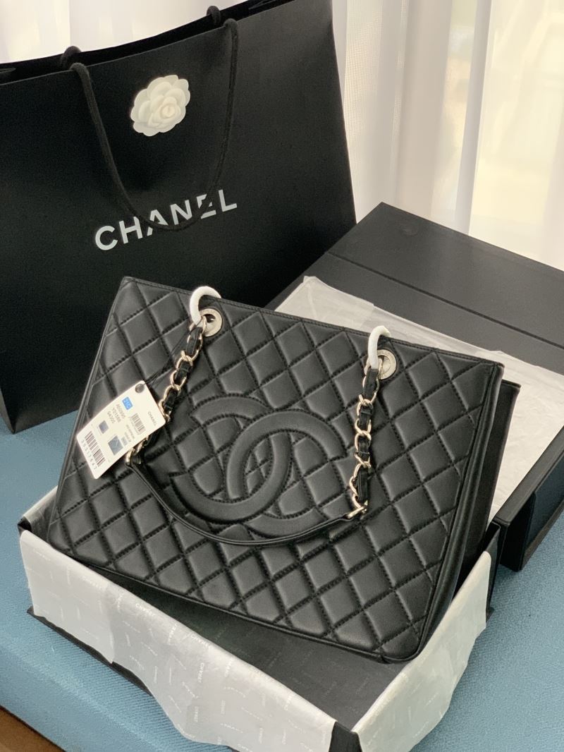 Chanel Shopping Bag